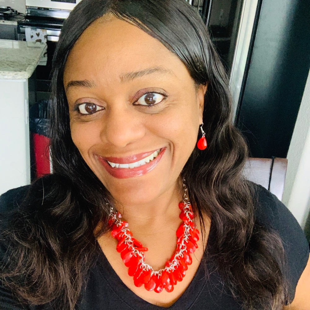 Meet your Posher, Jeanetta